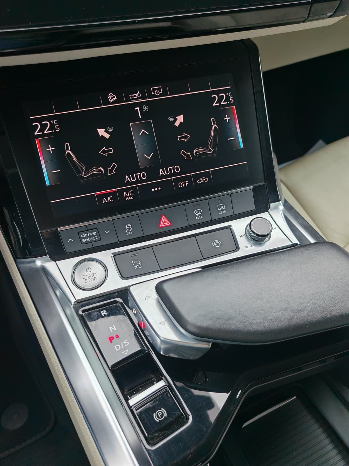AUDI E-TRON 55 QUATTRO