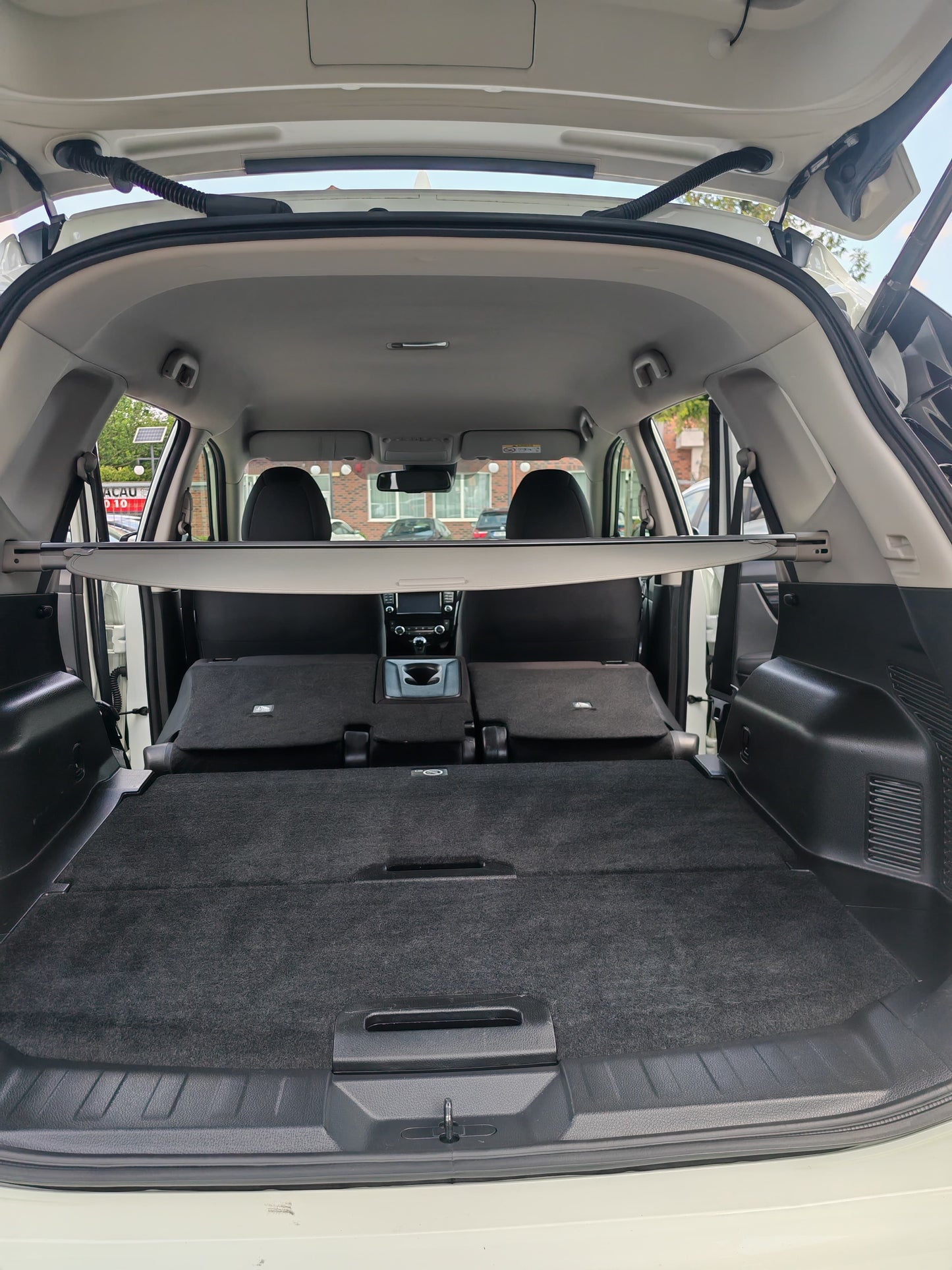 NISSAN X-TRAIL 1.6D 131CP