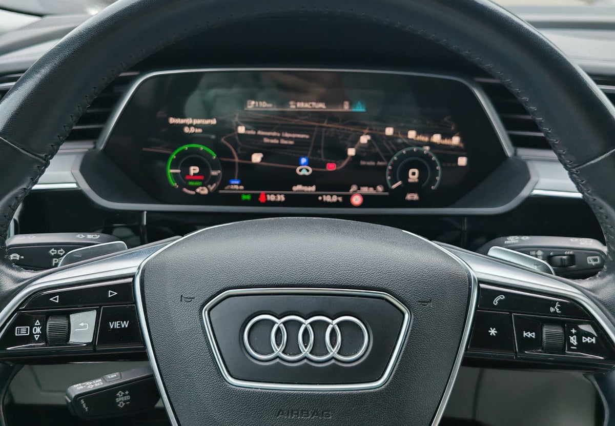 AUDI E-TRON 55 QUATTRO