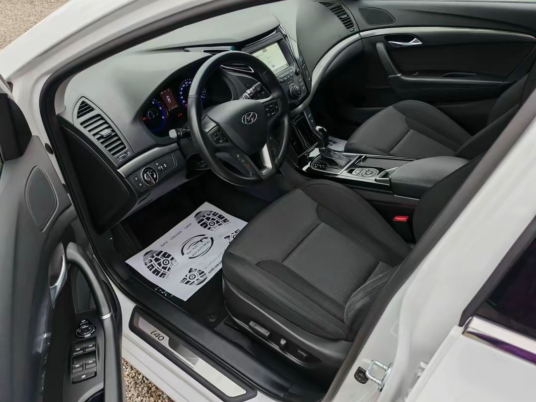 HYUNDAI i40 STYLE
