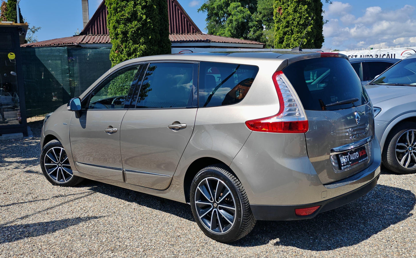 Renault Grand Scenic BOSE – 7 locuri