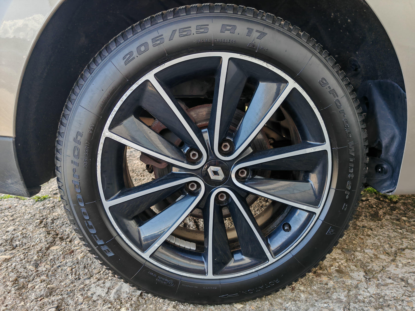 Renault Grand Scenic BOSE – 7 locuri